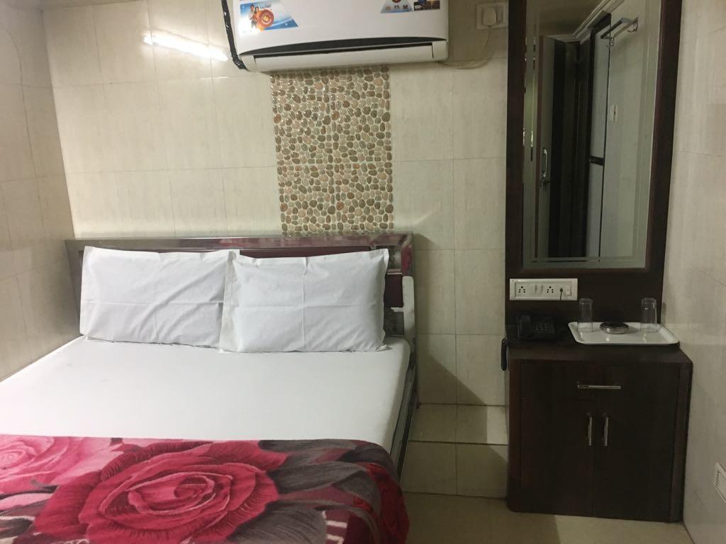 Hotel King Star Мумбаи Экстерьер фото